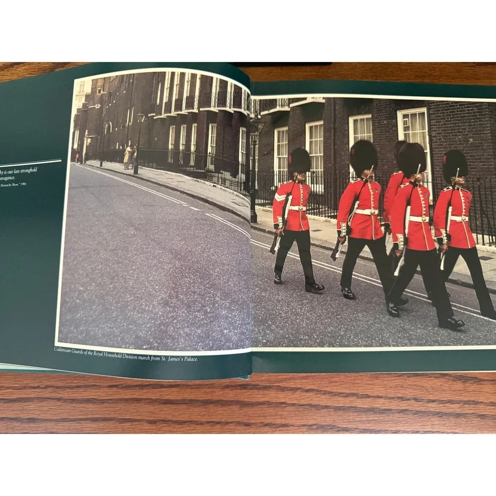 National Geographic Society good preowned